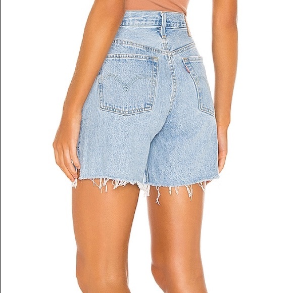SOLD Levi’s 501 mid thigh high rise denim shorts - Picture 3 of 10